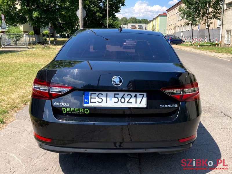 2018' Skoda Superb photo #6