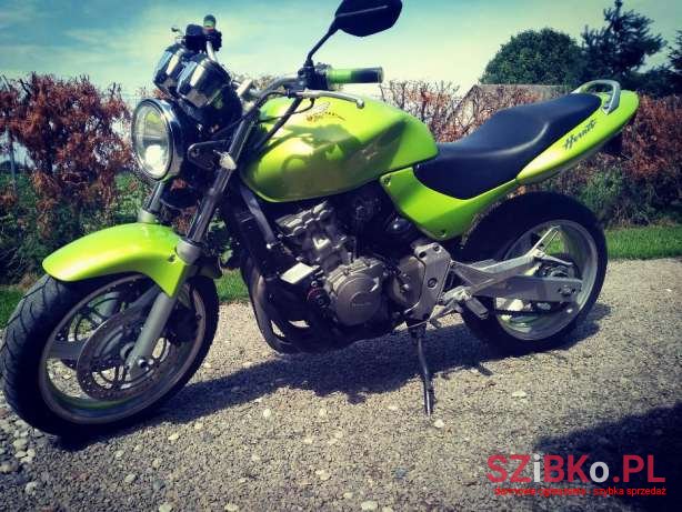 2000' Honda Hornet photo #1