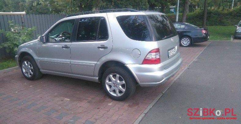 2002' Mercedes-Benz Klasa Ml photo #2
