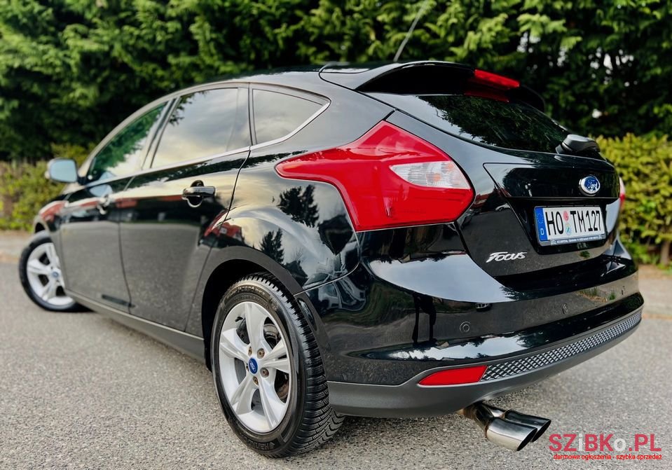 2012' Ford Focus photo #5