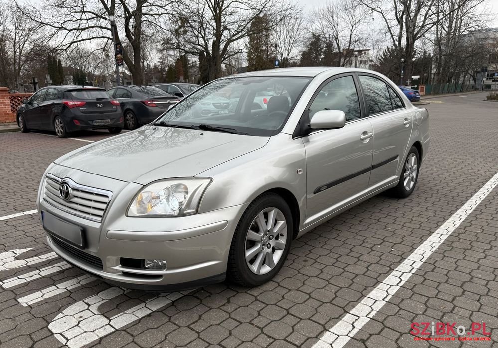 2003' Toyota Avensis 1.8 Vvt-I Sol photo #1