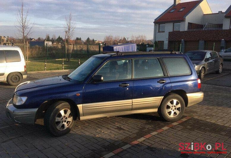 2000' Subaru Forester photo #1