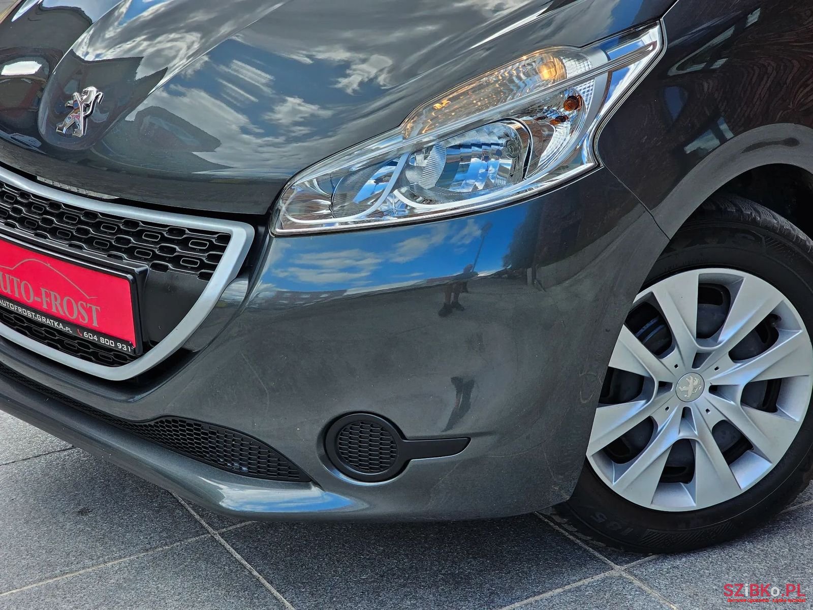 2014' Peugeot 208 photo #4