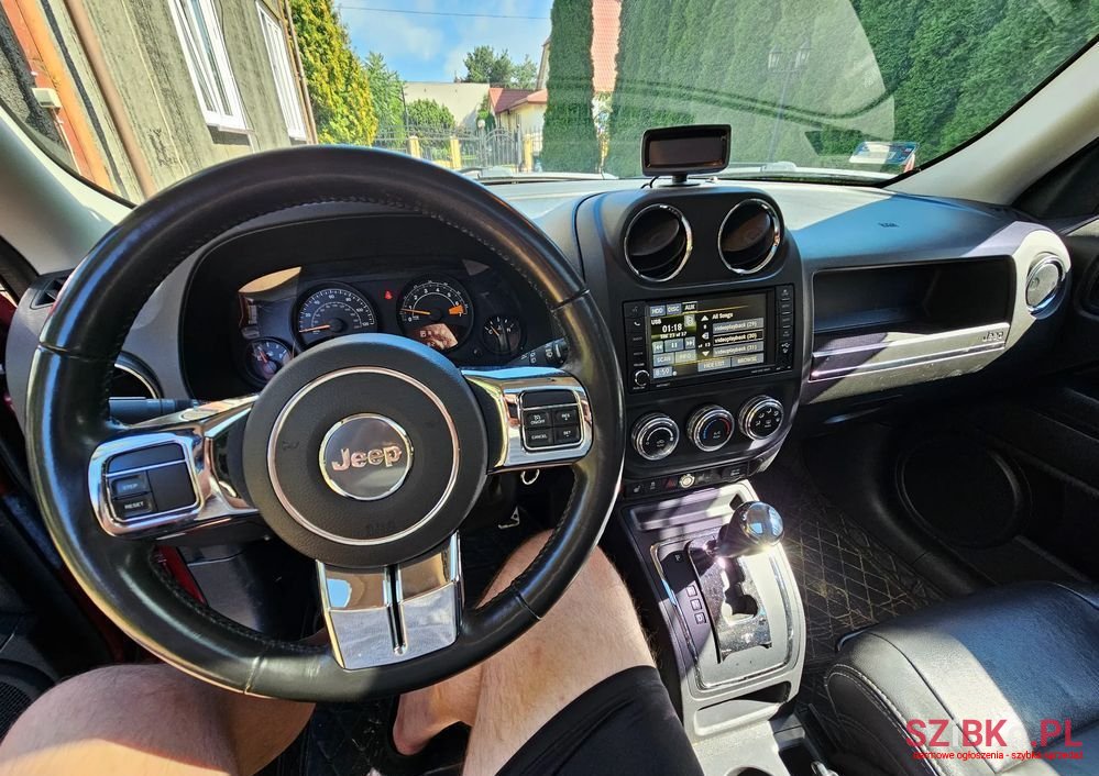 2016' Jeep Patriot photo #2