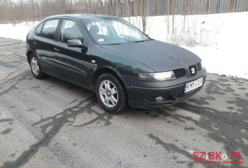 2002' SEAT Leon photo #1
