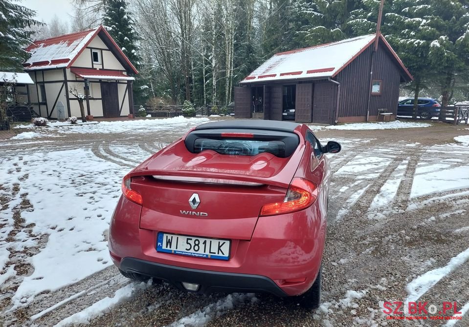 2010' Renault Wind photo #3