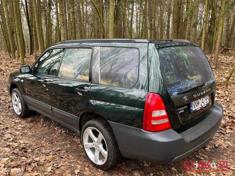 2004' Subaru Forester photo #3