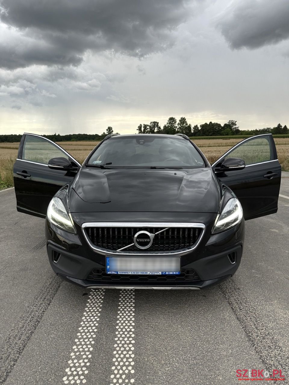 2016' Volvo V40 photo #3