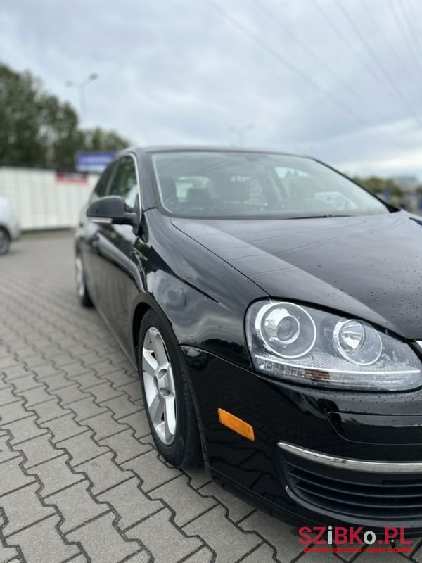 2005' Volkswagen Jetta photo #4