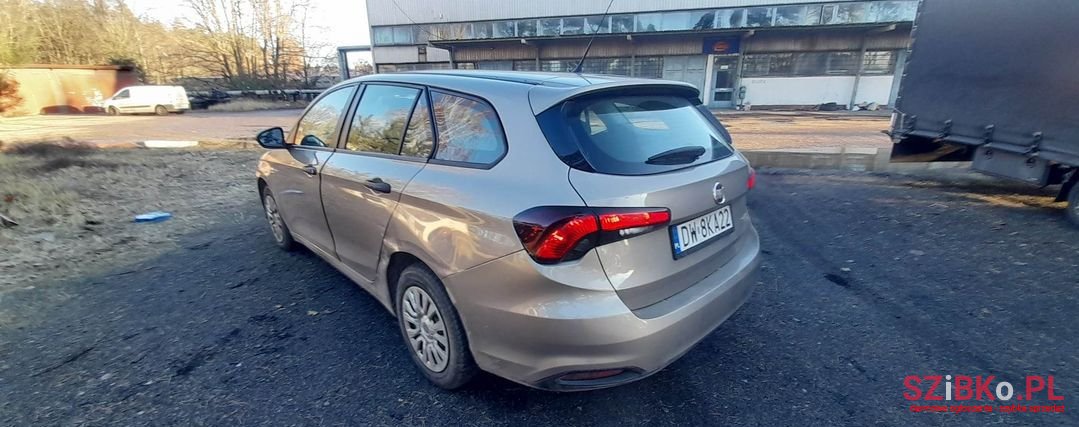 2020' Fiat Tipo photo #3