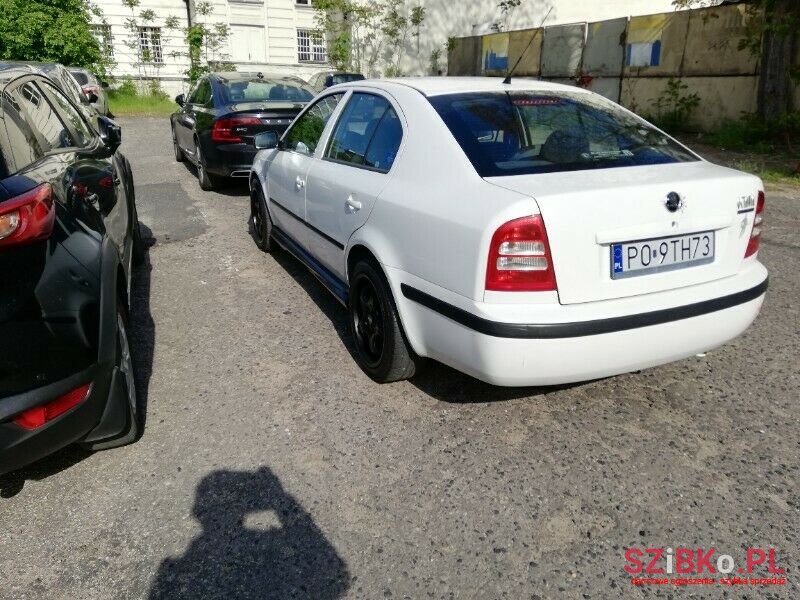 2004' Skoda Octavia photo #1