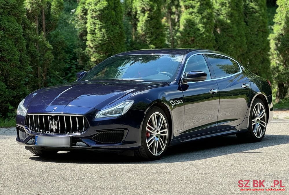 2018' Maserati Quattroporte Diesel Gransport photo #5