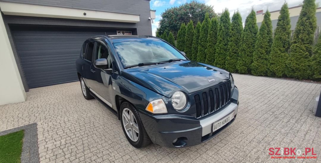 2008' Jeep Compass photo #5