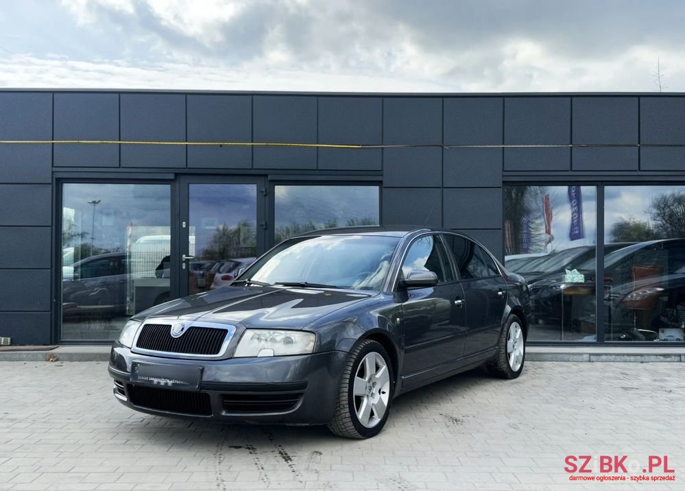 2002' Skoda Superb 2.0 Prestige photo #6
