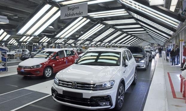 VW To Halt Production At Main Plant Due To New Emission Standards