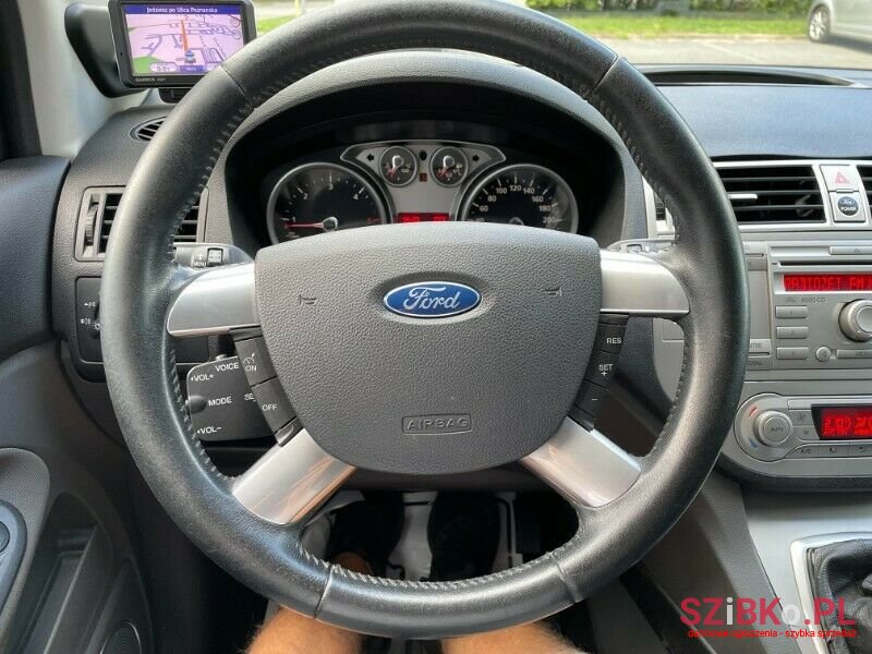 2009' Ford Kuga photo #1