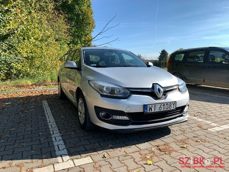 2014' Renault Megane photo #2