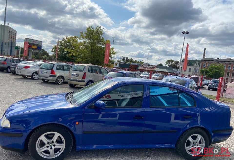 2001' Skoda Octavia photo #4