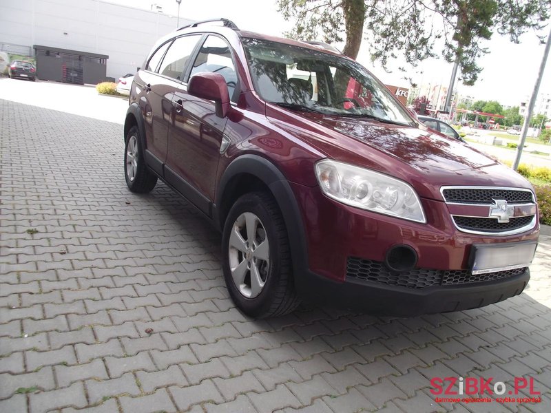 2007' Chevrolet Captiva photo #3