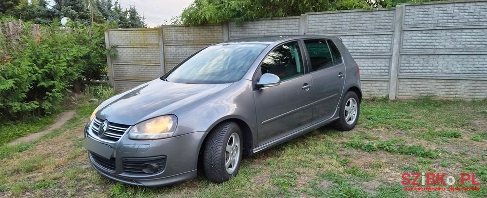 2006' Volkswagen Golf 1.6 Fsi Goal photo #3