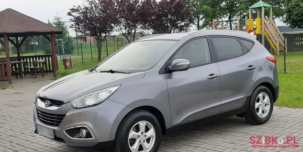 2011' Hyundai ix35 photo #3