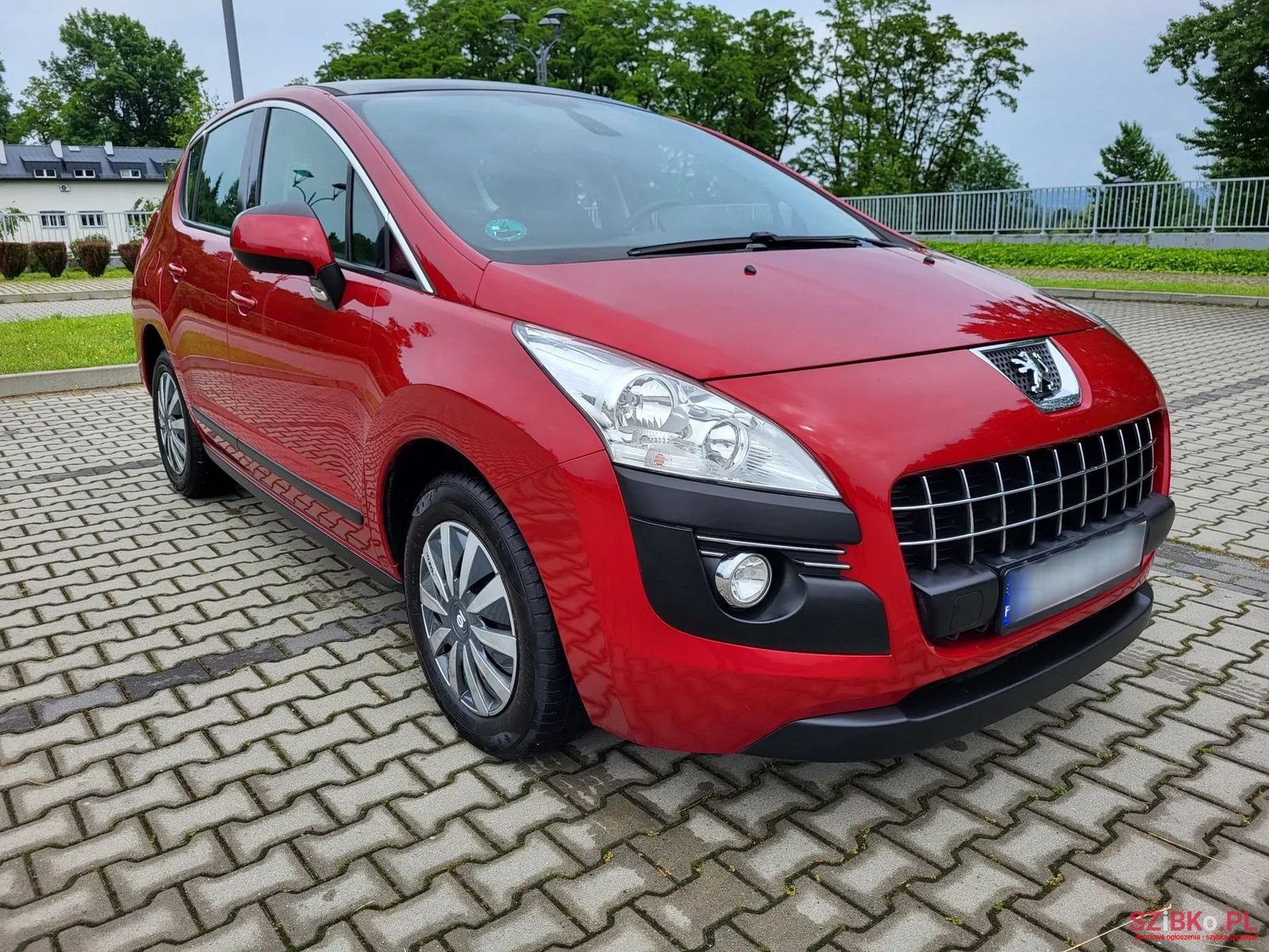 2011' Peugeot 3008 photo #2