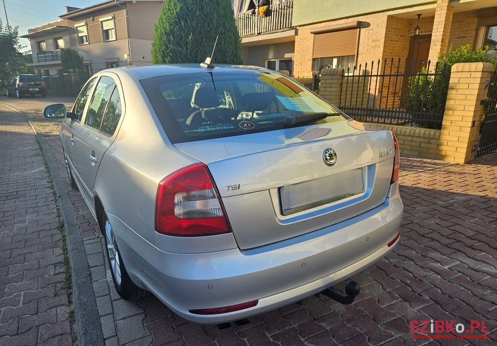 2012' Skoda Octavia 1.8 Tsi Ambition photo #2