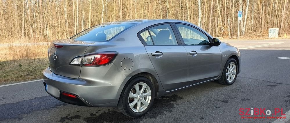 2011' Mazda 3 photo #6