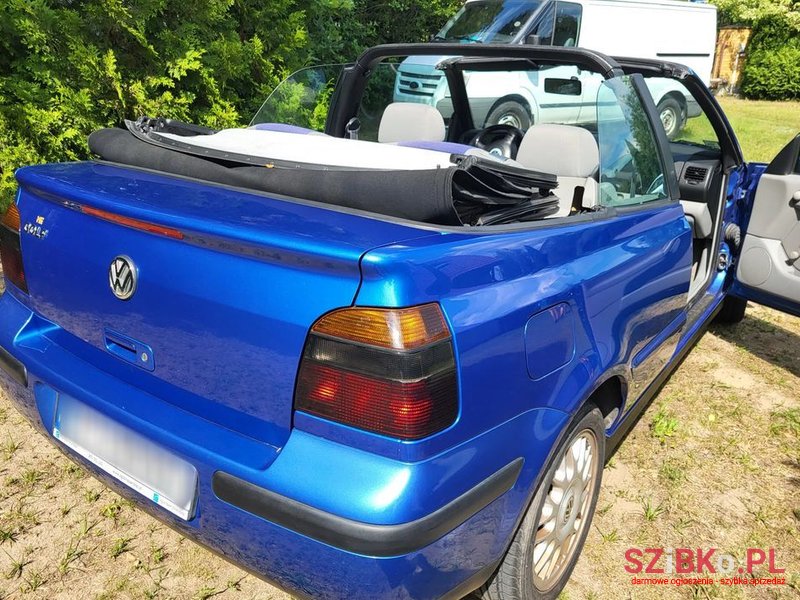 2000' Volkswagen Golf photo #5