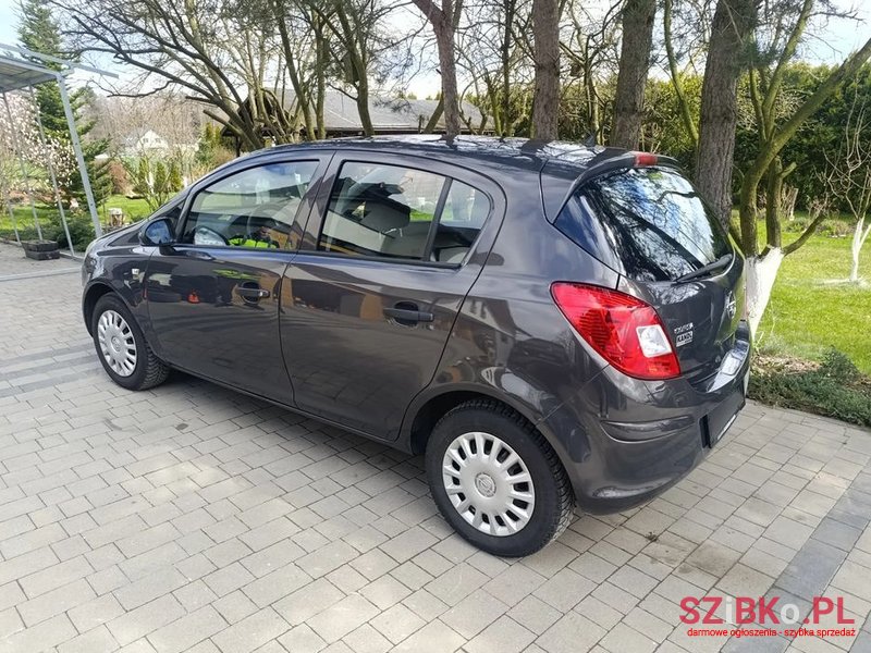 2013' Opel Corsa photo #4