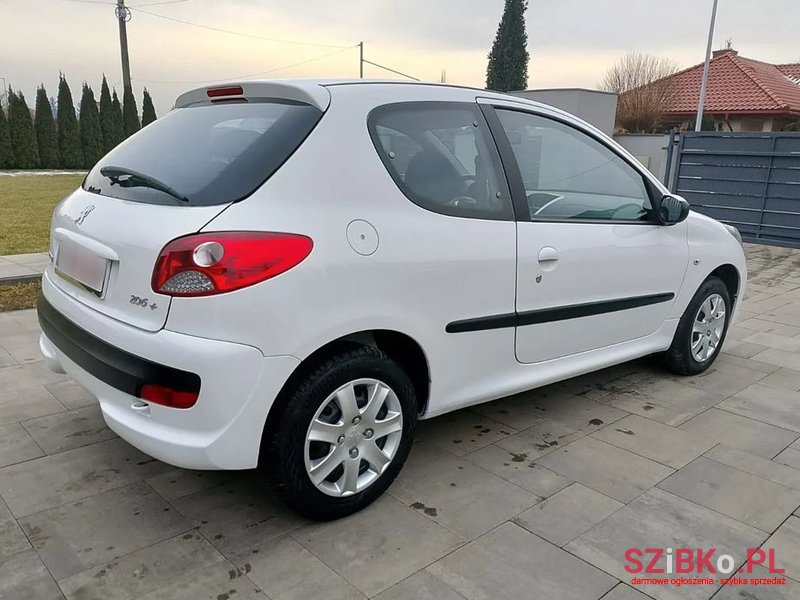 2010' Peugeot 206 206+ 60 photo #6