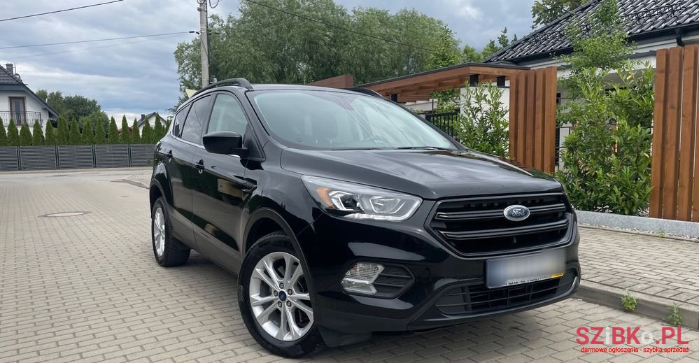 2017' Ford Kuga photo #3