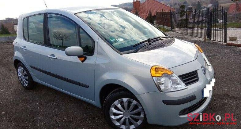 2005' Renault Modus photo #1