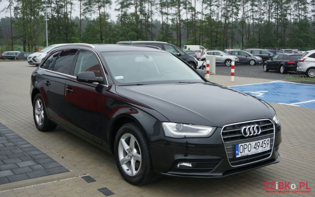 2013' Audi A4 photo #3