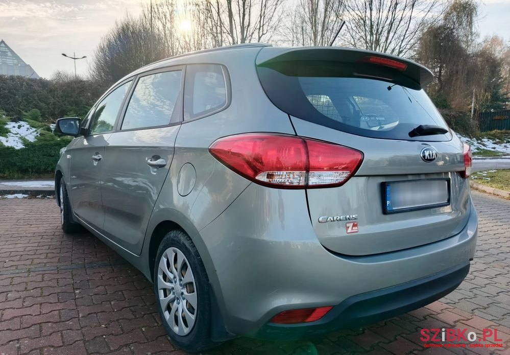 2016' Kia Carens 1.6 Gdi M photo #4