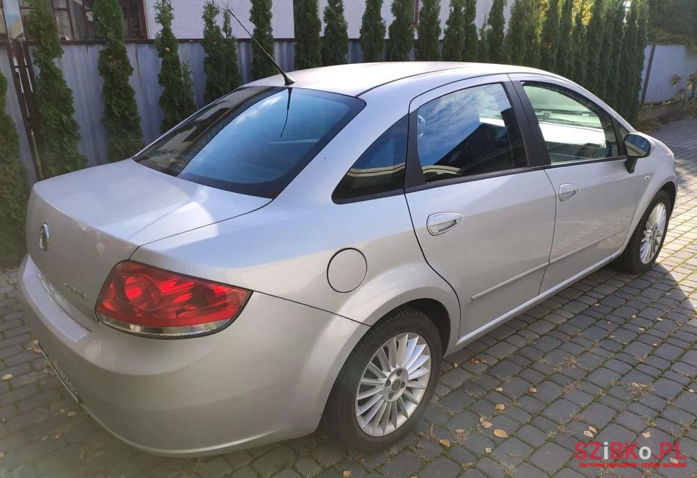 2007' Fiat Linea 1.4 Dynamic photo #4