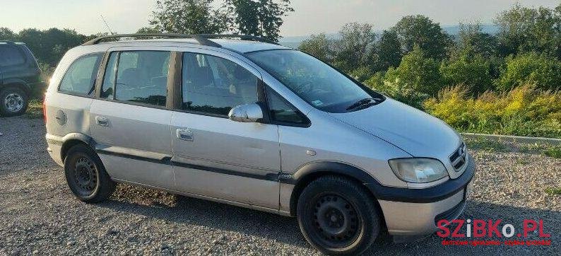 2003' Opel Zafira photo #1