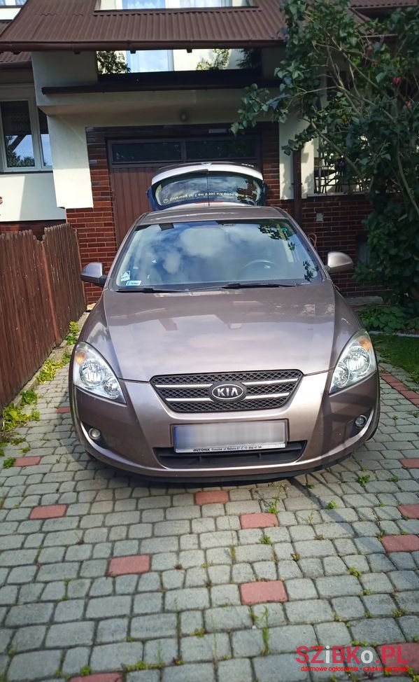 2008' Kia Ceed photo #6