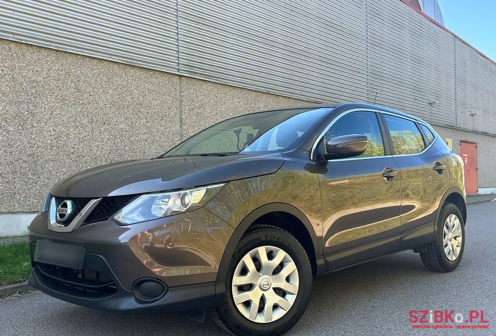 2015' Nissan Qashqai photo #1
