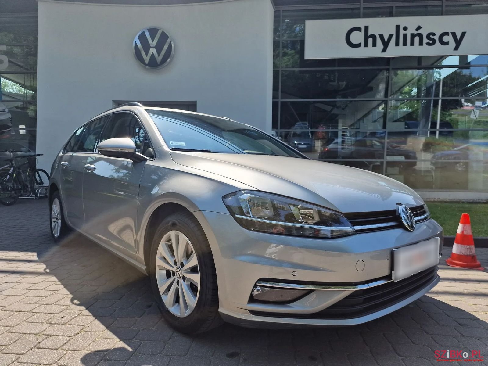 2018' Volkswagen Golf photo #1