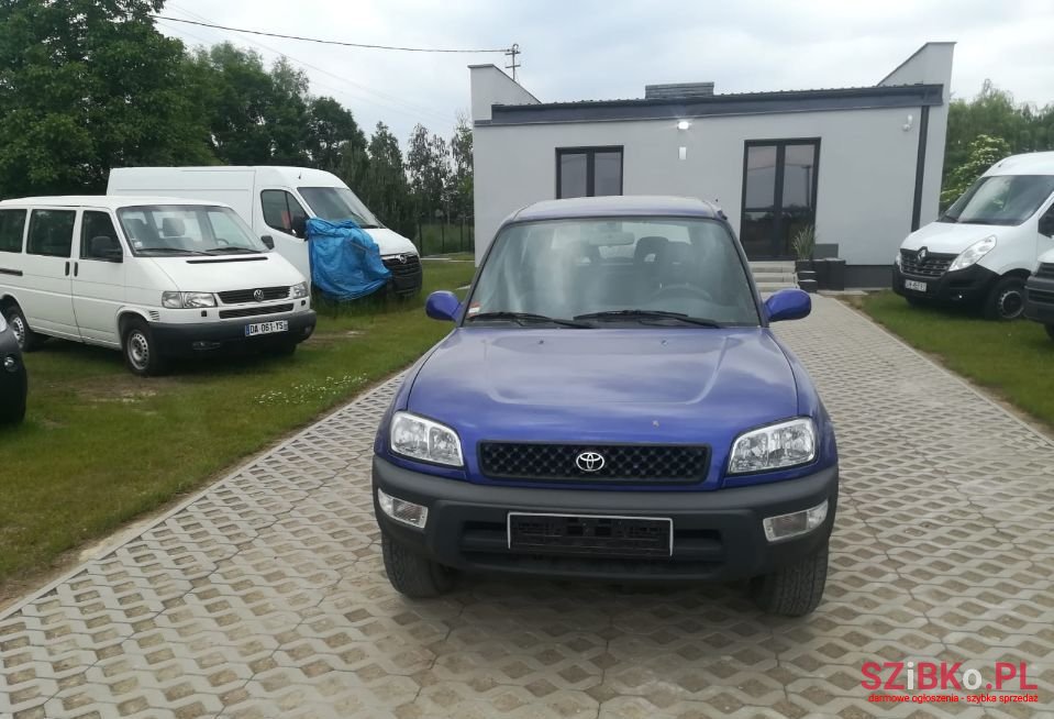1998' Toyota RAV4 photo #2