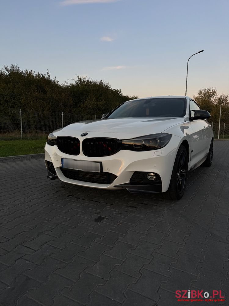2016' BMW 3Gt 320D Xdrive M Sport photo #5
