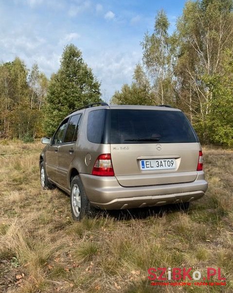 2005' Mercedes-Benz Ml photo #4