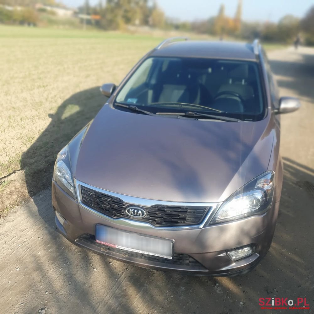 2010' Kia Ceed photo #1