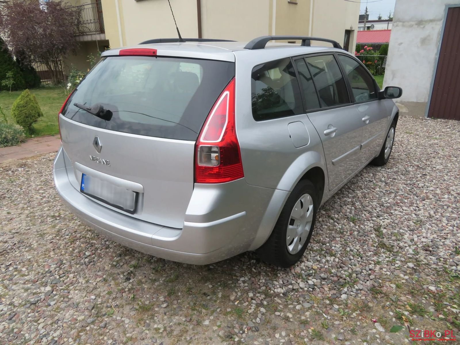2009' Renault Megane photo #4