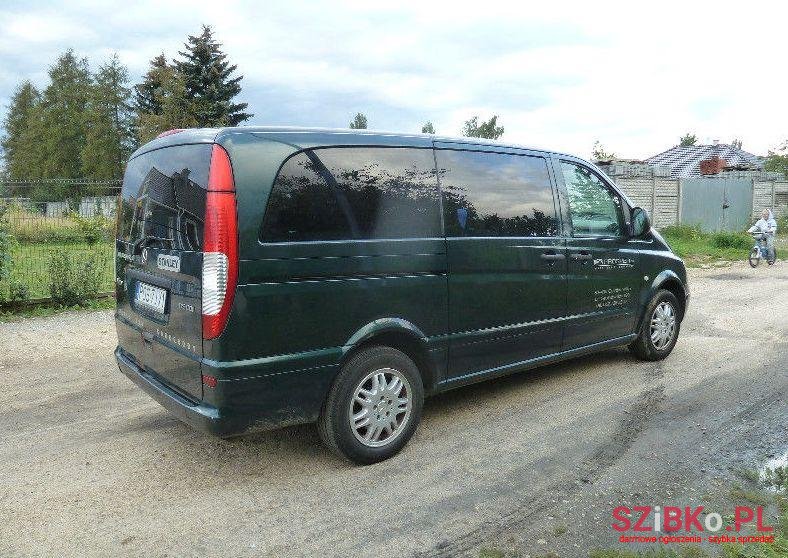 2004' Mercedes-Benz Vito photo #1