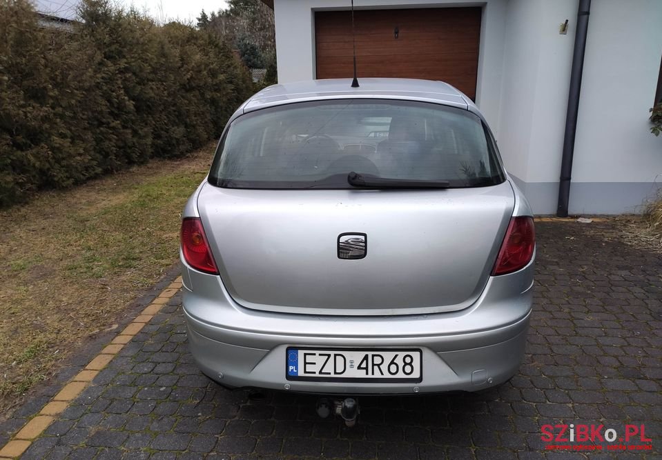 2008' SEAT Toledo photo #4