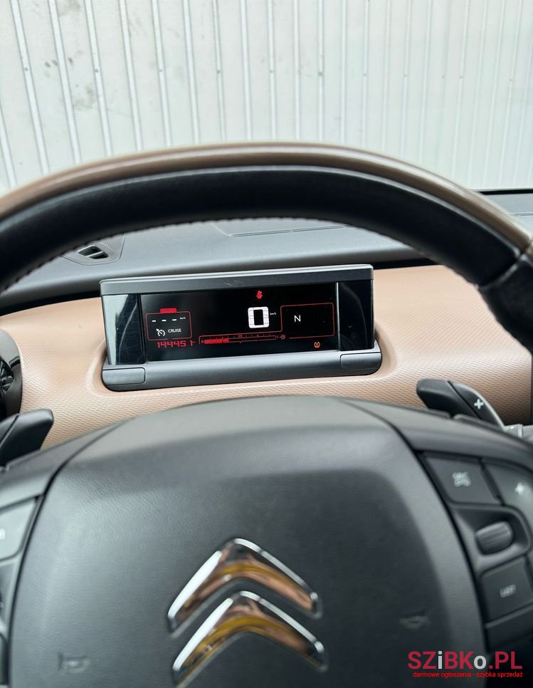 2015' Citroen C4 Cactus photo #5