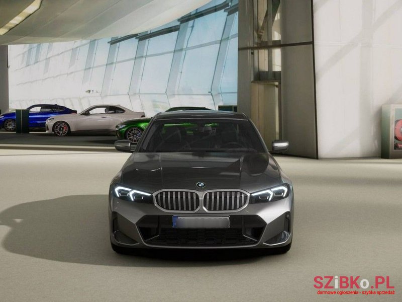 2023' BMW 3 Series photo #3