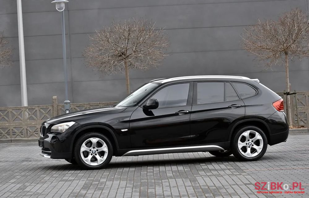 2010' BMW X1 Xdrive18D photo #6